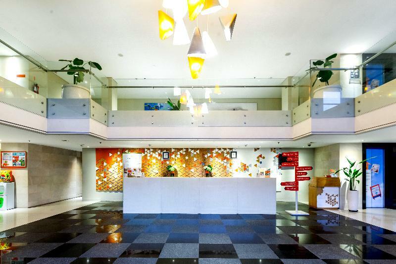 Harris Hotel Seminyak Exterior foto